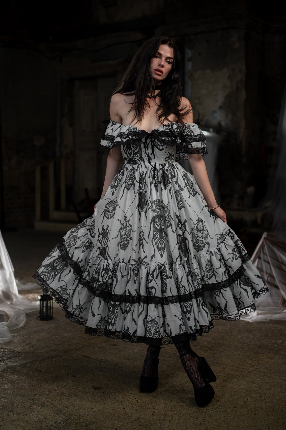 Specimen No. VIII Etiquette Dress