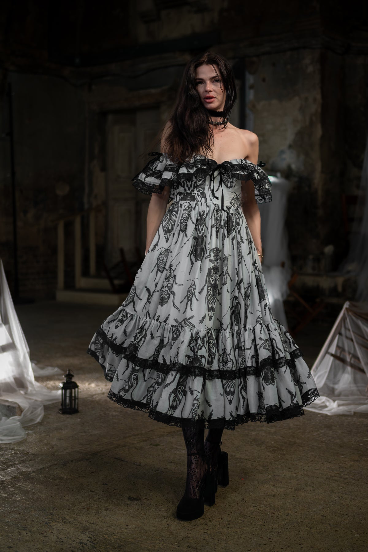 Specimen No. VIII Etiquette Dress