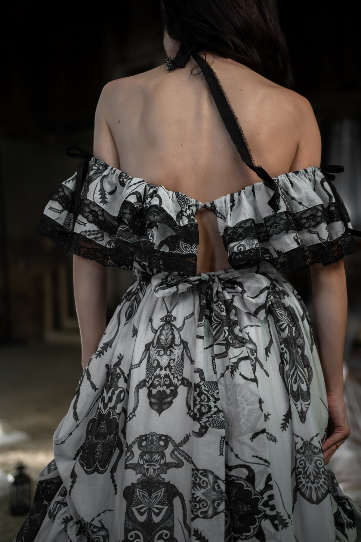 Specimen No. VIII Etiquette Dress