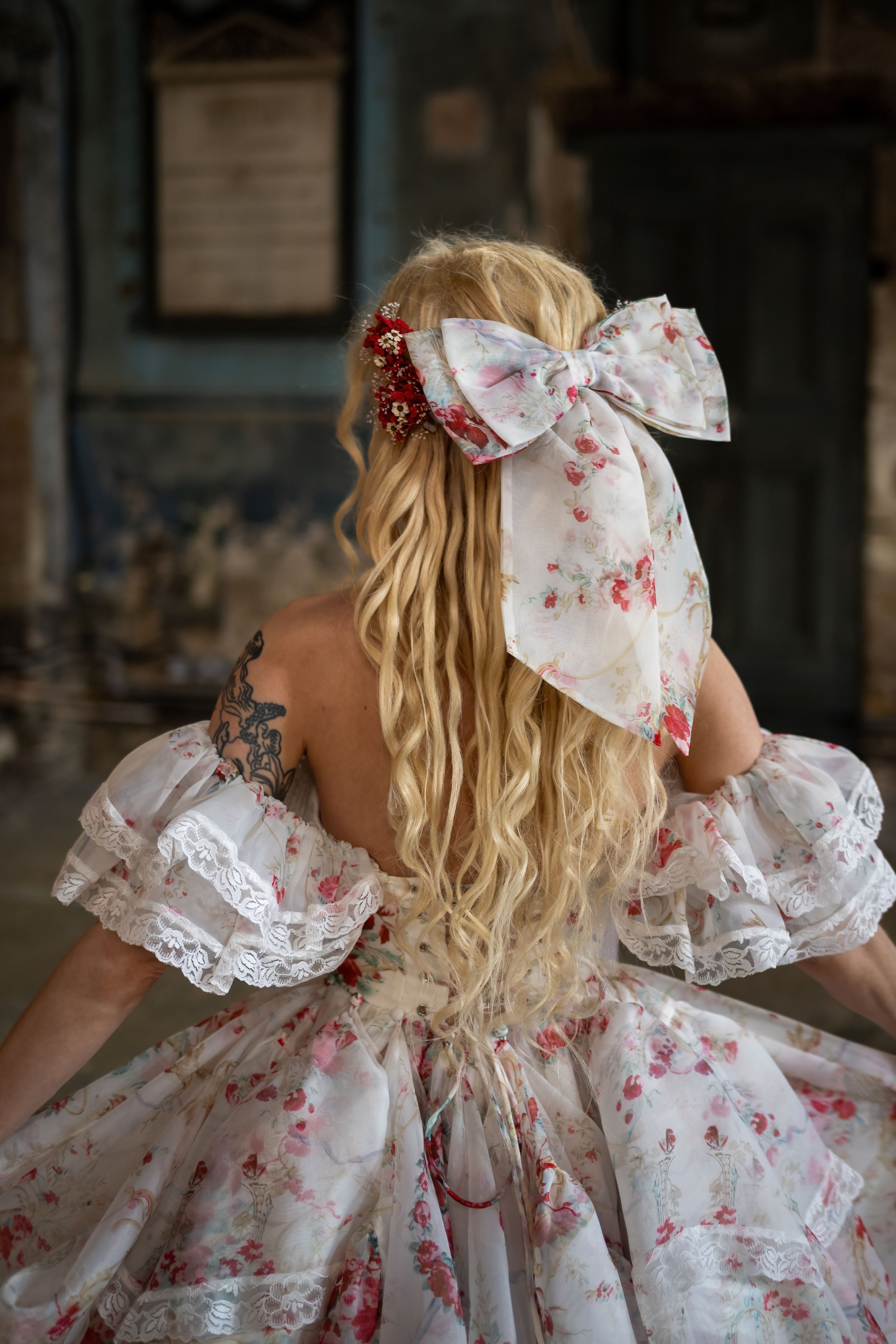 Tuileries Winged Hairbow