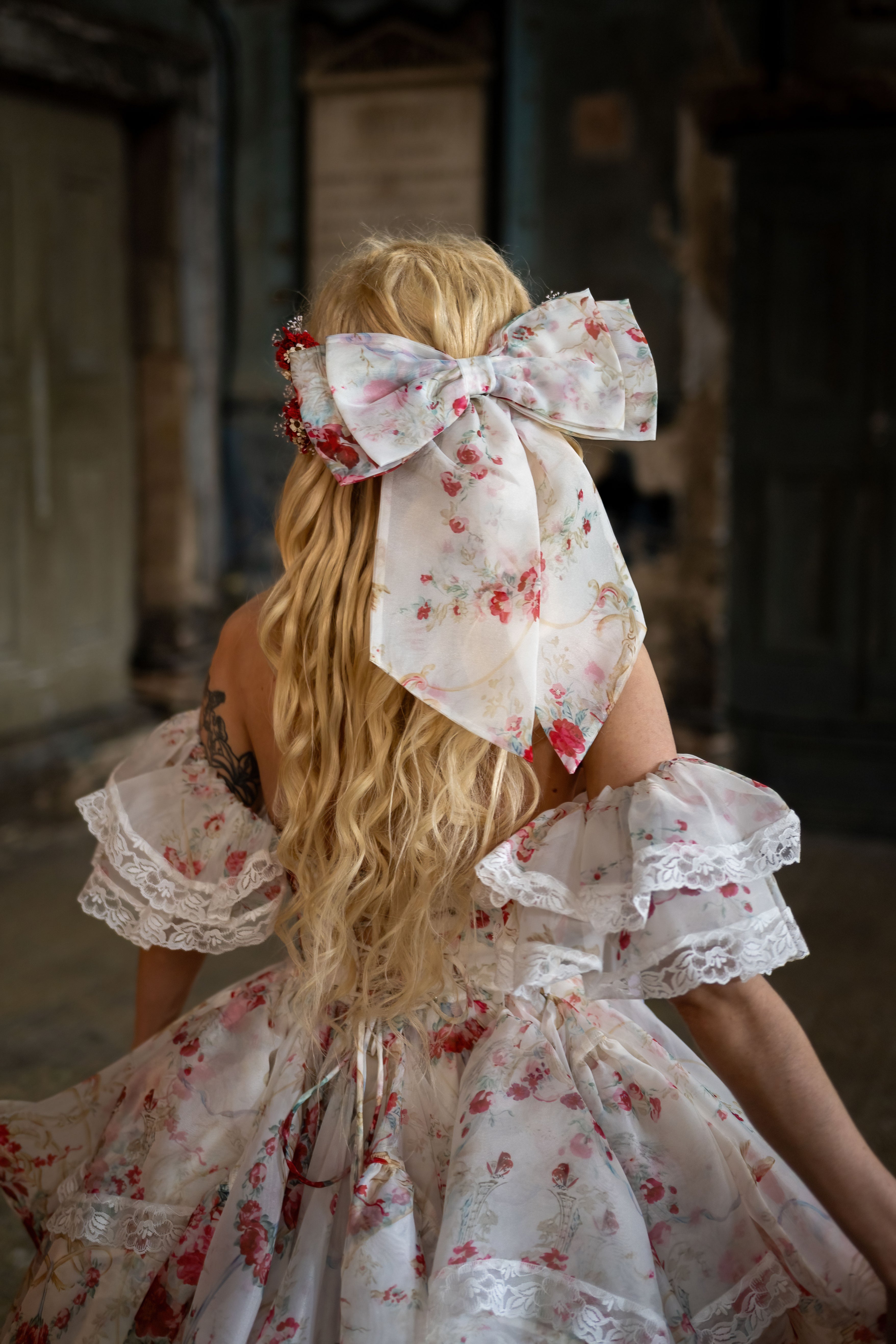 Tuileries Winged Hairbow