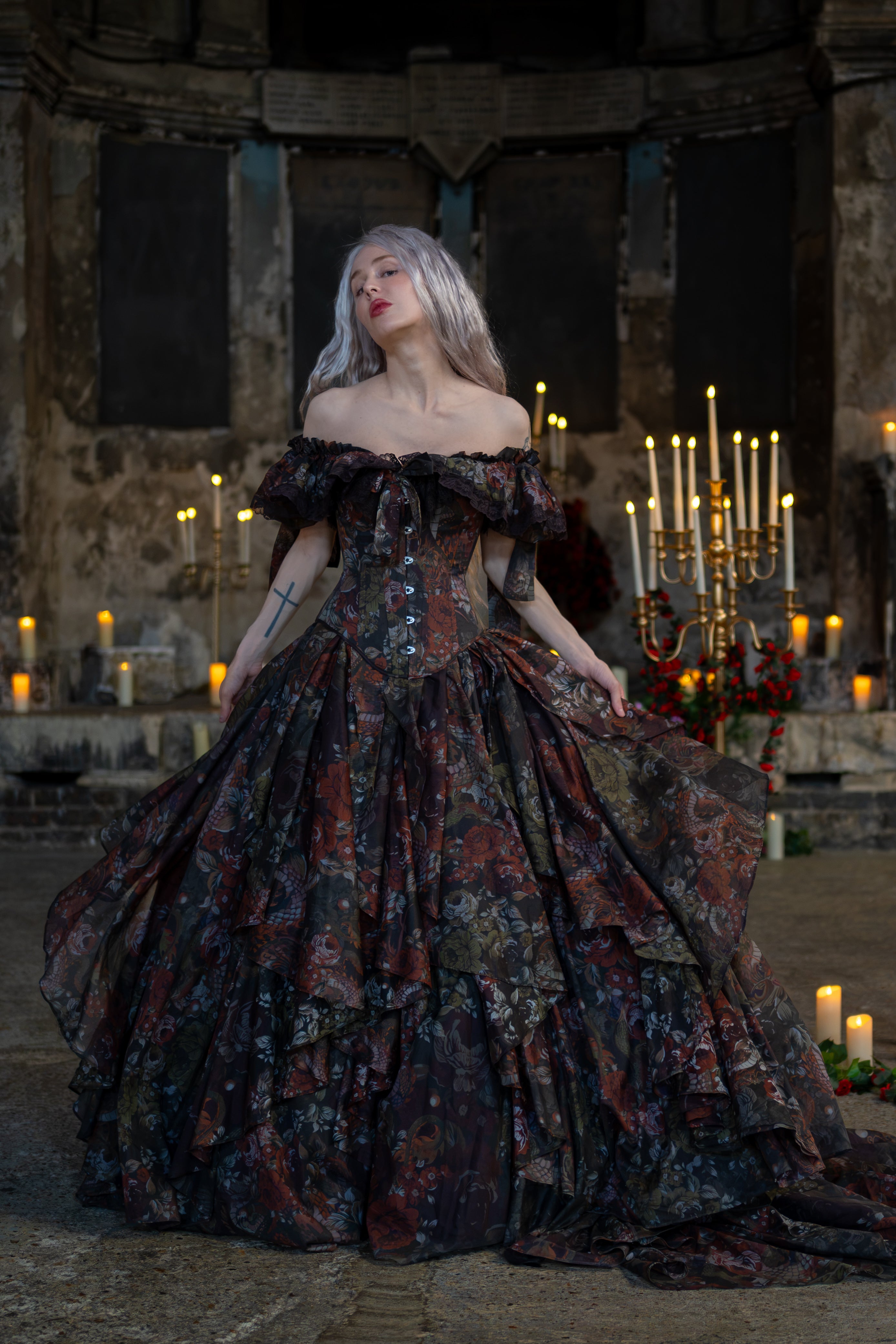 Under Elder Moon Relic Corset