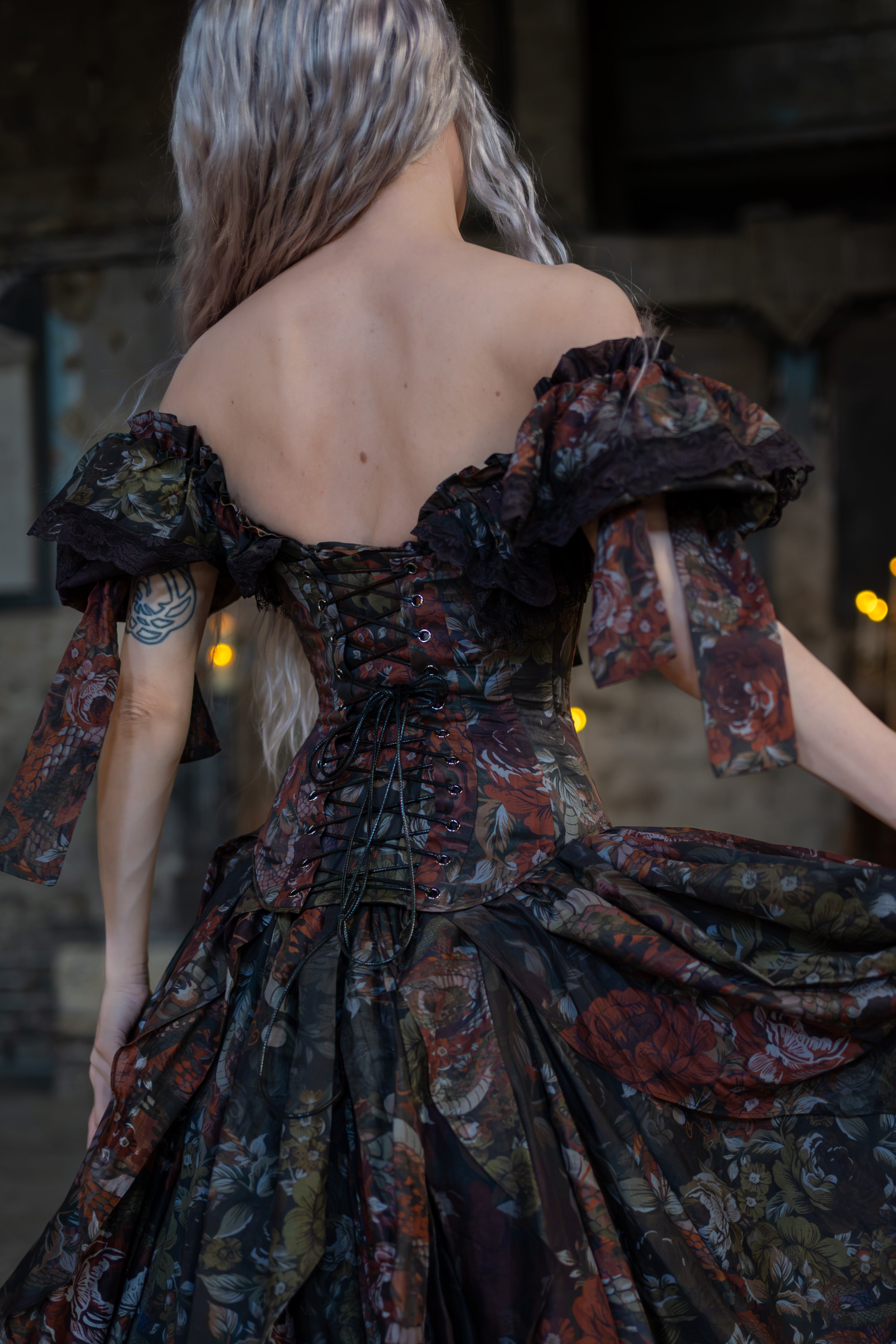 Under Elder Moon Relic Corset