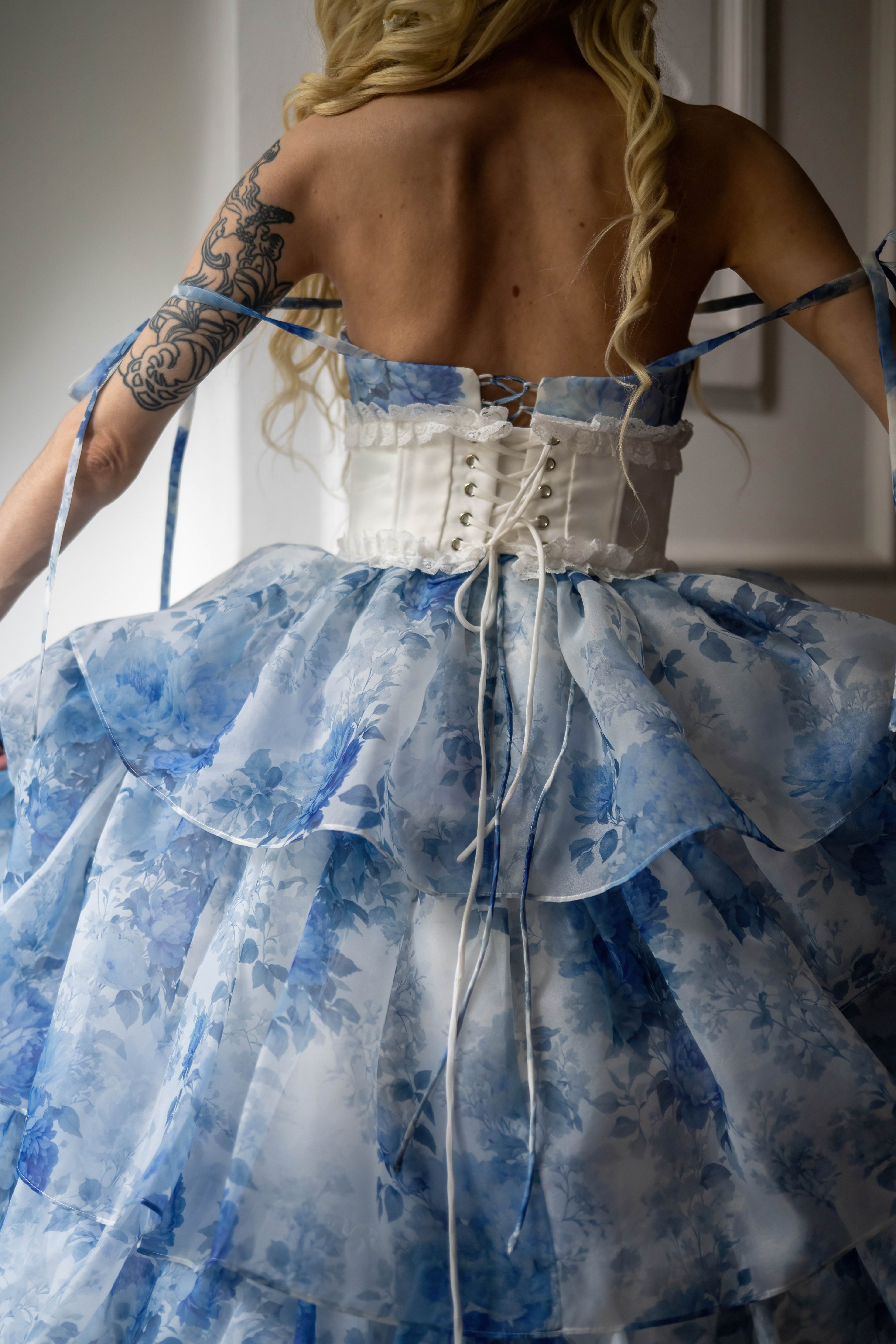 White Swan Viva Victoriana Corset