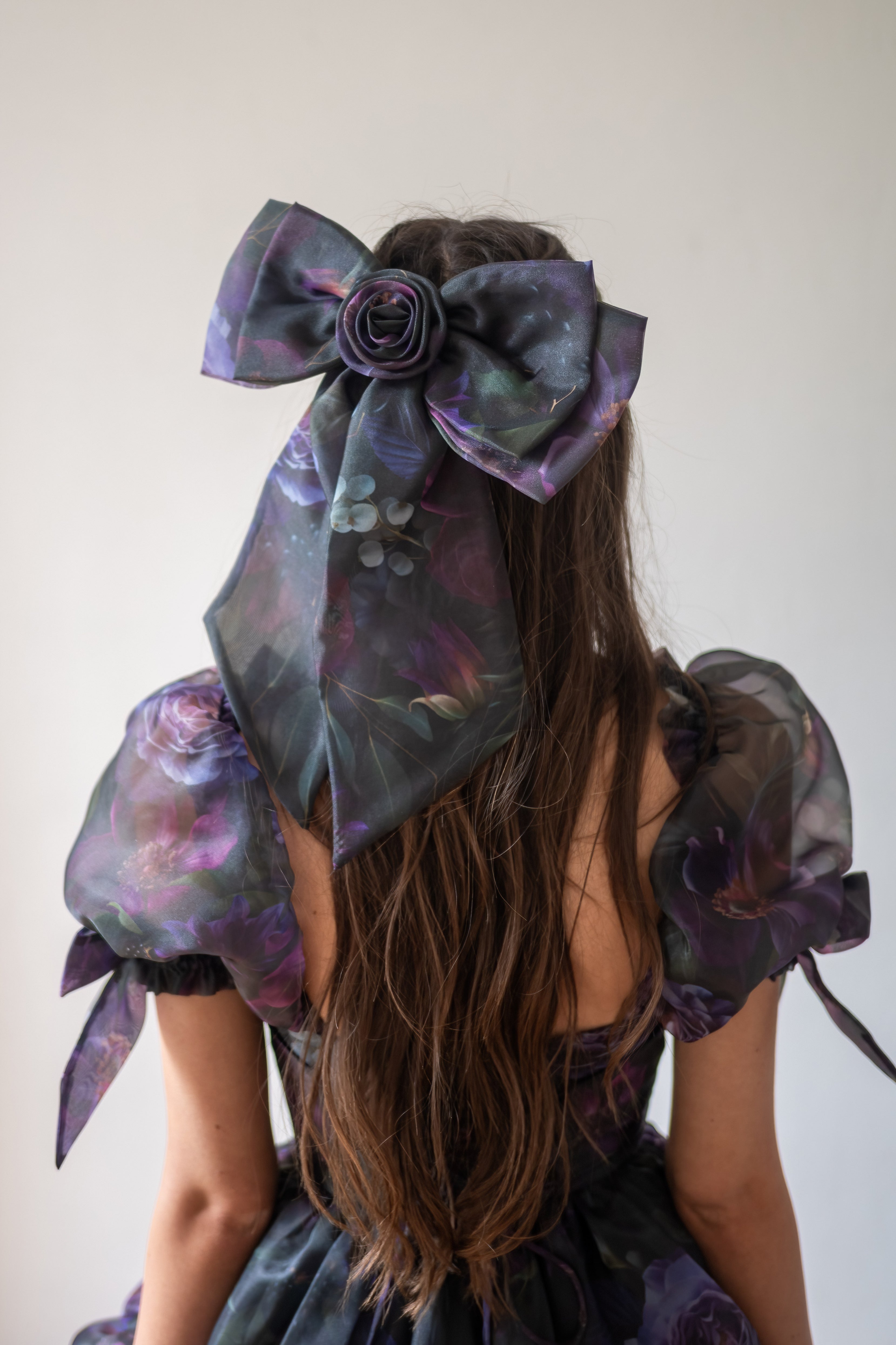 Witching Hour Rosebud Bow