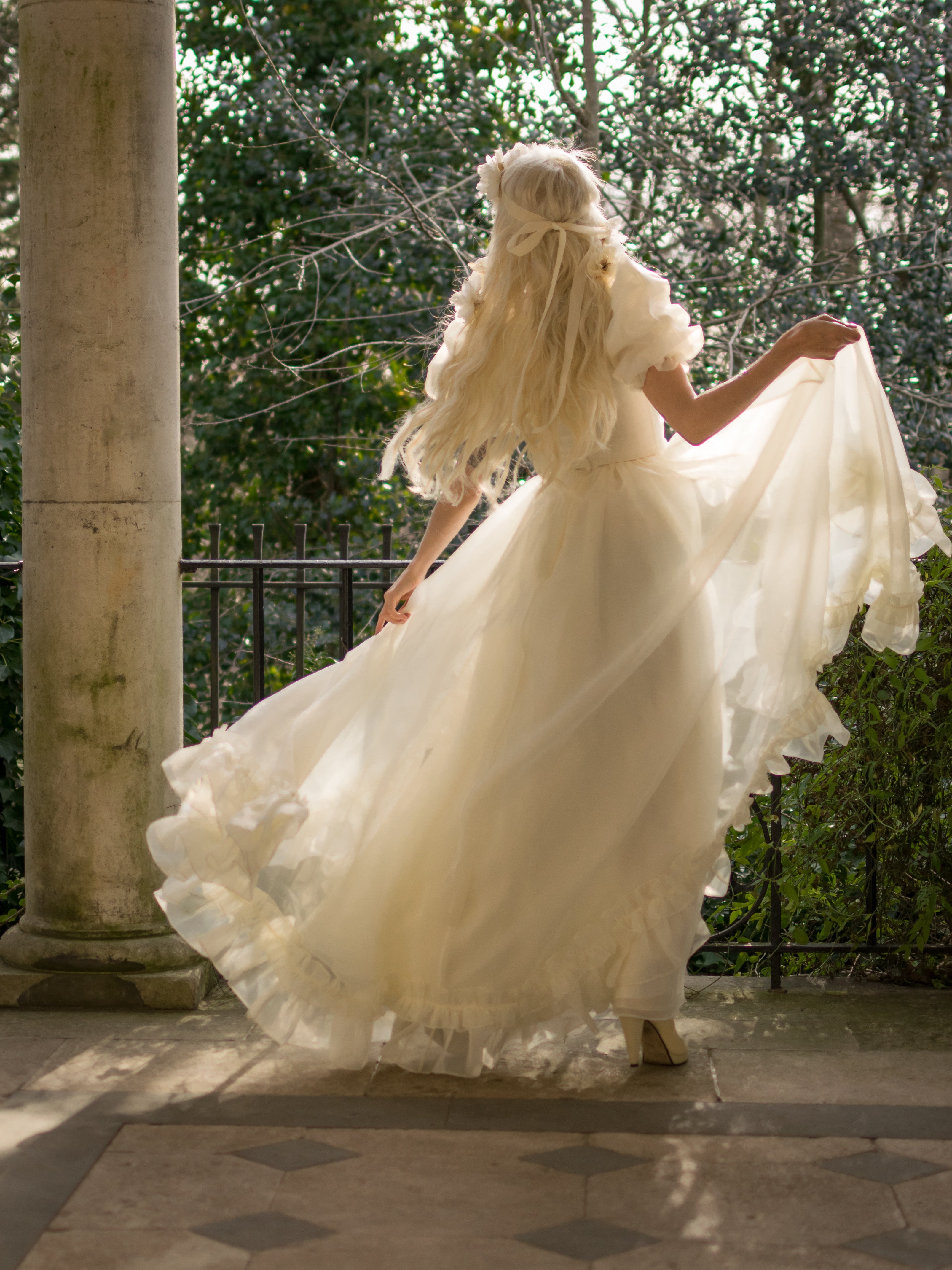 Angelic Shoulder Bridal Gown Design – Qëndresa